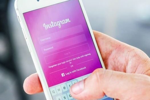 Looking to improve your Instagram reach? Remember to let your audience remix your Reels | DMX Marketing Experts